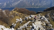 36 Piacevole risalita dell' erto tratto dalla Bocchetta di Sambrosera a cima Moregallo